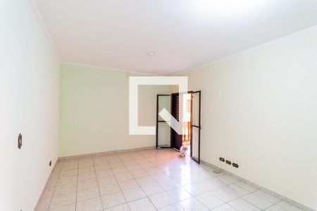 Casa para alugar com 271m², 4 quartos e 1 vaga