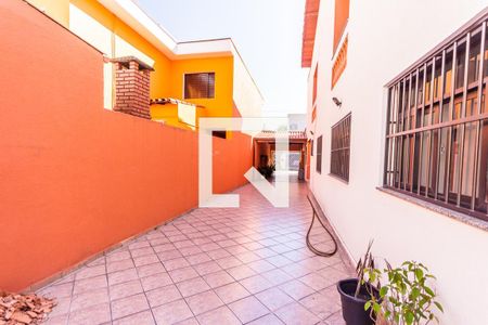 Casa para alugar com 271m², 4 quartos e 1 vaga