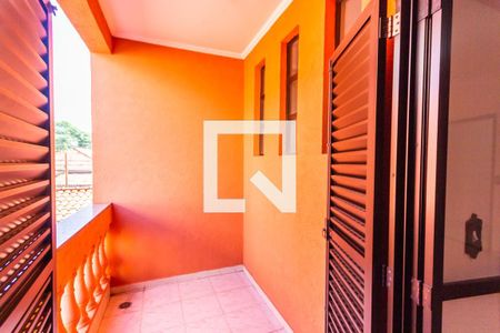 Casa para alugar com 271m², 4 quartos e 1 vaga