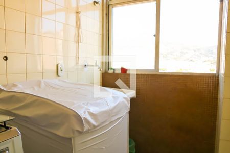 Apartamento à venda com 58m², 2 quartos e 1 vagaÁrea de Serviço