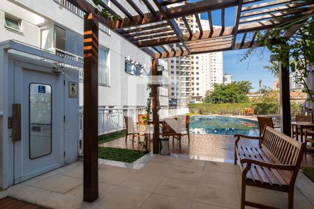 Apartamento à venda com 65m², 2 quartos e 1 vagaÁrea comum - Piscina