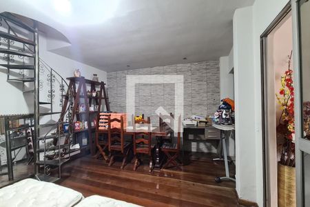 Sala de casa de condomínio para alugar com 2 quartos, 250m² em Cachambi, Rio de Janeiro