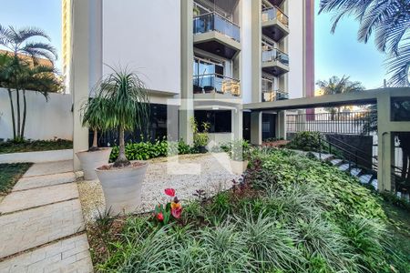 Apartamento à venda com 105m², 3 quartos e 2 vagas Apartamento à venda com 105m², 3 quartos e 2 vagasÁrea Comum