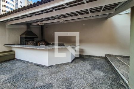 Apartamento à venda com 105m², 3 quartos e 2 vagas Apartamento à venda com 105m², 3 quartos e 2 vagasÁrea Comum - Churrasqueira