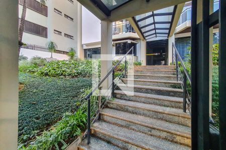 Apartamento à venda com 105m², 3 quartos e 2 vagas Apartamento à venda com 105m², 3 quartos e 2 vagasHall de entrada