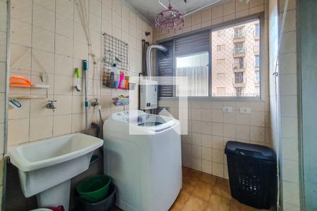Apartamento à venda com 105m², 3 quartos e 2 vagas Apartamento à venda com 105m², 3 quartos e 2 vagasÁrea de Serviço