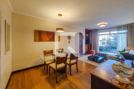 Apartamento à venda com 105m², 3 quartos e 2 vagas Apartamento à venda com 105m², 3 quartos e 2 vagasSala