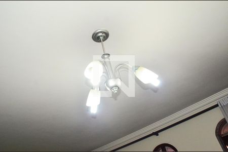 Detalhe de casa à venda com 4 quartos, 310m² em Parque da Figueira, Campinas