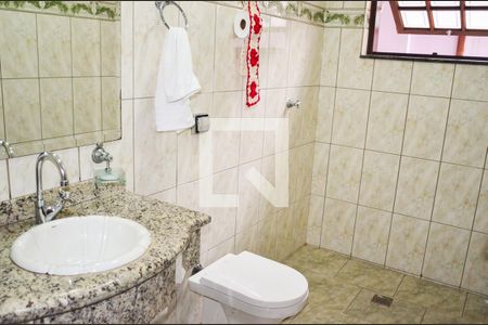 Casa à venda com 310m², 4 quartos e 4 vagasBanheiro