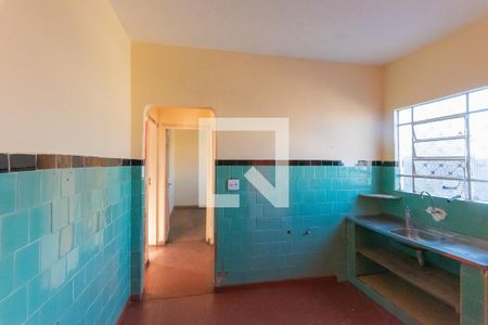 Casa à venda com 358m², 2 quartos e 10 vagas Casa à venda com 358m², 2 quartos e 10 vagasCozinha