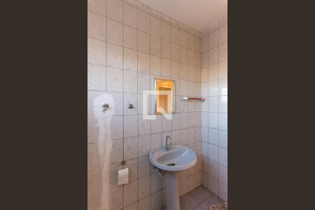 Casa à venda com 358m², 2 quartos e 10 vagas Casa à venda com 358m², 2 quartos e 10 vagasBanheiro