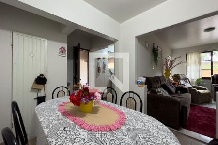 Sala de casa à venda com 3 quartos, 9778m² em Teresópolis, Porto Alegre