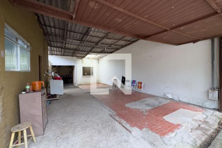 Casa à venda com 9778m², 3 quartos e 4 vagasGaragem