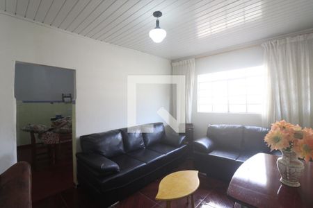 Sala  de casa à venda com 2 quartos, 65m² em Vila Carbone, São Paulo