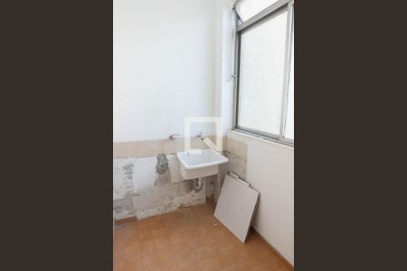 Apartamento à venda com 72m², 2 quartos e sem vagaCozinha e Área de Serviço