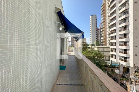 Apartamento para alugar com 150m², 3 quartos e 1 vagaVaranda
