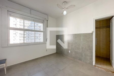 Suíte  de apartamento para alugar com 2 quartos, 82m² em Barra Funda, Guarujá