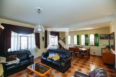 Sala de casa à venda com 3 quartos, 210m² em Vila Virginia, São Paulo