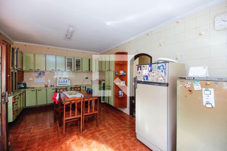 Casa à venda com 210m², 3 quartos e 10 vagasCozinha