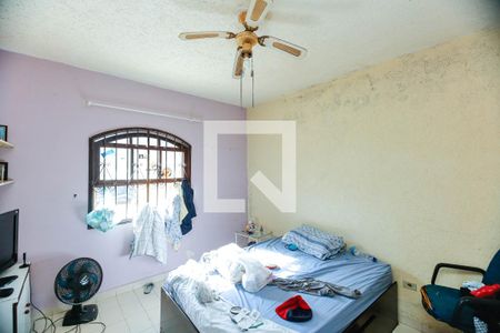 Casa à venda com 210m², 3 quartos e 10 vagasQuarto 2