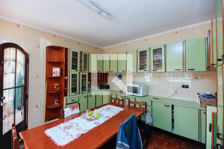 Casa à venda com 210m², 3 quartos e 10 vagasCozinha