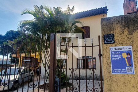 Casa à venda com 210m², 3 quartos e 10 vagasFachada