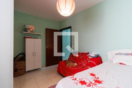 Casa à venda com 125m², 3 quartos e 4 vagasSuíte 2