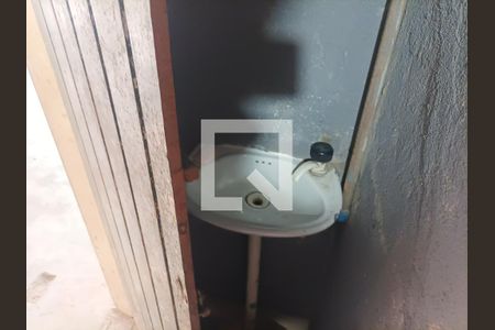 Casa de condomínio à venda com 1000m², 7 quartos e 7 vagas Casa de condomínio à venda com 1000m², 7 quartos e 7 vagasCasa 04 - Lavabo
