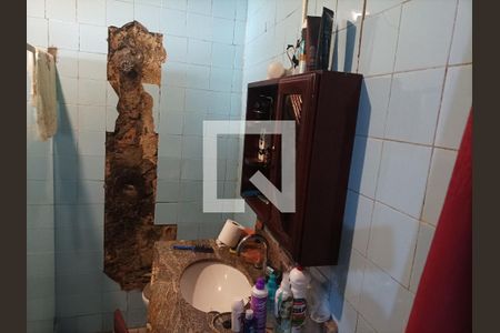 Casa de condomínio à venda com 1000m², 7 quartos e 7 vagas Casa de condomínio à venda com 1000m², 7 quartos e 7 vagasCasa 05 - Banheiro 01