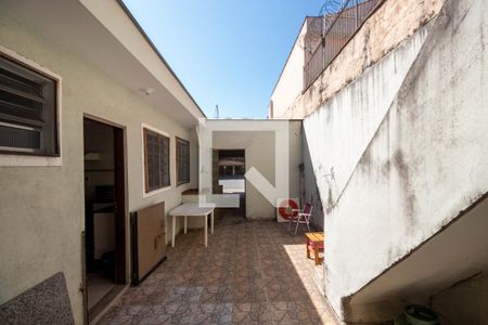 Casa à venda com 101m², 3 quartos e 3 vagasQuintal