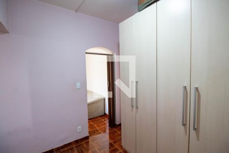 Casa à venda com 101m², 3 quartos e 3 vagasCloset