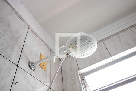 Casa à venda com 101m², 3 quartos e 3 vagasChuveiro