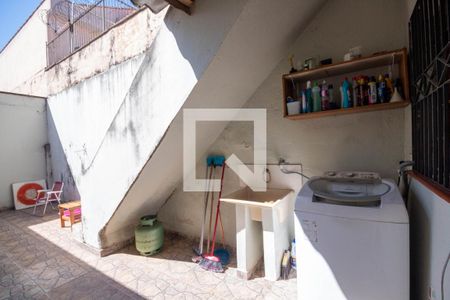 Casa à venda com 101m², 3 quartos e 3 vagasLavanderia