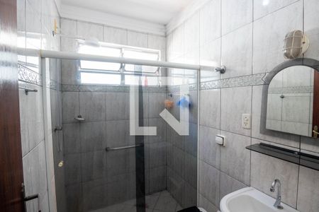 Casa à venda com 101m², 3 quartos e 3 vagasBanheiro