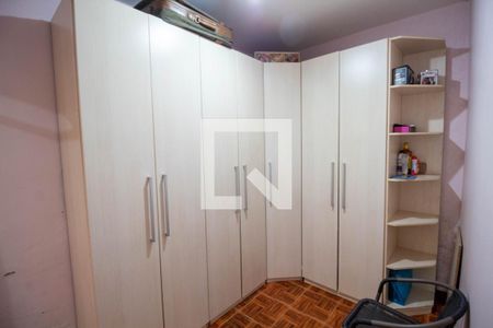 Casa à venda com 101m², 3 quartos e 3 vagasCloset