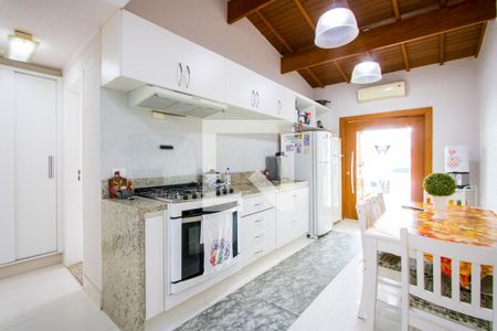 Apartamento à venda com 200m², 3 quartos e 2 vagasCozinha