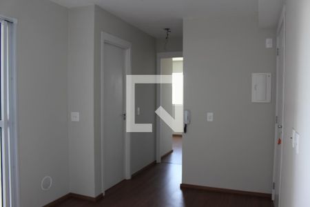 Sala de apartamento para alugar com 2 quartos, 75m² em Vila das Bandeiras, Guarulhos