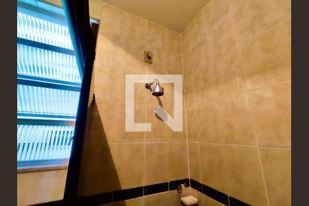 Banheiro social de apartamento à venda com 4 quartos, 156m² em Copacabana, Rio de Janeiro