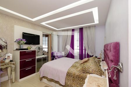 Apartamento à venda com 180m², 4 quartos e 1 vaga Apartamento à venda com 180m², 4 quartos e 1 vagaSuíte