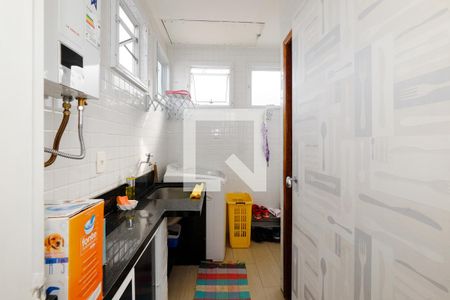 Apartamento à venda com 180m², 4 quartos e 1 vaga Apartamento à venda com 180m², 4 quartos e 1 vagaÁrea de Serviço