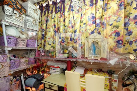 Apartamento à venda com 180m², 4 quartos e 1 vaga Apartamento à venda com 180m², 4 quartos e 1 vagaSala