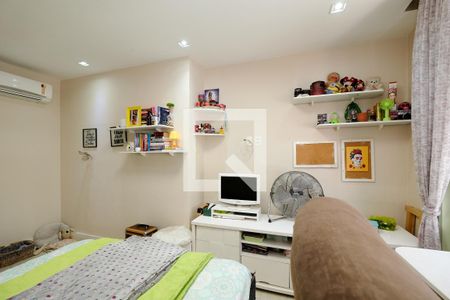 Apartamento à venda com 180m², 4 quartos e 1 vaga Apartamento à venda com 180m², 4 quartos e 1 vagaQuarto 2