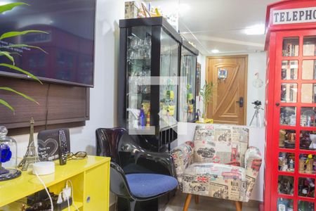 Sala de apartamento à venda com 2 quartos, 47m² em Baeta Neves, São Bernardo do Campo