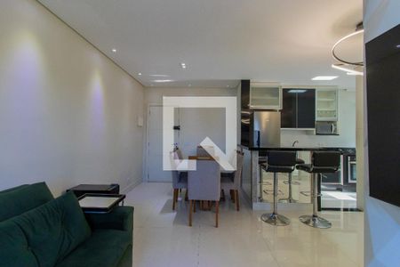 Sala de apartamento para alugar com 2 quartos, 56m² em Jardim Barbacena, Cotia