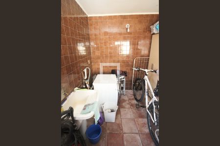 Casa à venda com 200m², 3 quartos e 5 vagasÁrea de Serviço