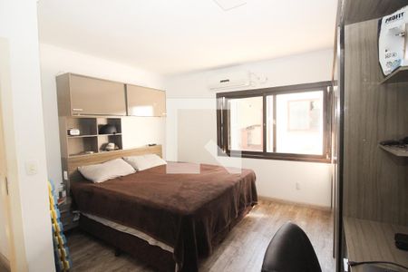 Casa à venda com 200m², 3 quartos e 5 vagasQuarto Suíte