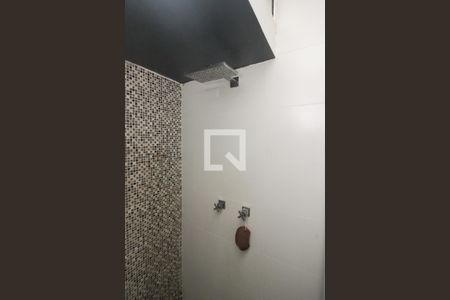 Casa à venda com 200m², 3 quartos e 5 vagasBanheiro da Suíte