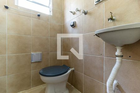 Banheiro de kitnet/studio para alugar com 1 quarto, 30m² em Santa Cecilia, São Paulo