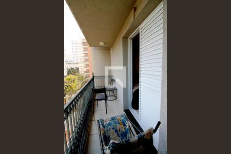 Apartamento à venda com 127m², 3 quartos e 3 vagas Apartamento à venda com 127m², 3 quartos e 3 vagasVaranda da Suíte 2