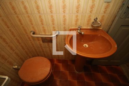 Banheiro de apartamento para alugar com 1 quarto, 90m² em Penha, Rio de Janeiro